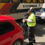 Ações sensibilizam motoristas e pedestres sobre o Maio Amarelo