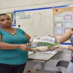 Prefeitura continua entrega de kits alimentares nesta segunda (13)