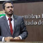 Deputado Elmano de Freitas foi aprovado para disputar a prefeitura de Caucaia