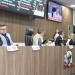 Câmara de Caucaia aprova por unanimidade contas de 2020 da gestão Naumi Amorim