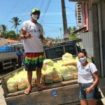 ONG Juvenil Kite Cumbuco distribui cestas básicas no litoral de Caucaia