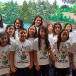 Alunos realizam feijoada para arrecadar dinheiro e lançar um livro