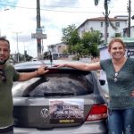 Moradores do Icaraí realizam adesivaço pró-espigão neste domingo (19)