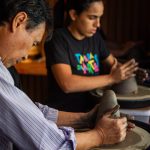 Tapera das artes realiza curso gratuito de Torno Cerâmico com Ramon Ohi