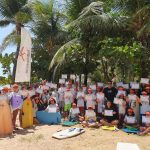 Crianças e adolescentes da Taíba recebem Aulão Social de Bodyboarding promovido pela ArcelorMittal