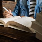 Enem: autores e livros mais citados e como se preparar para a prova