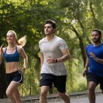 Como ter longevidade e saúde no esporte: prevenção e cuidados para atletas 40+