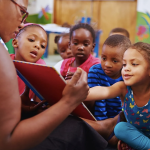 AXIA e Instituto Phomenta selecionam ONGs do Ceará para programa de formação em educação e geração de renda