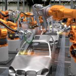 Robôs assumem atividades de alto esforço físico enquanto profissionais migram para operação e supervisão de sistemas