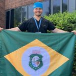 Cirurgião cearense é selecionado por gigante global da ortopedia para treinamento internacional avançado em cirurgia do joelho
