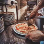 Norte e Nordeste lideram crescimento proporcional de pizzarias no Brasil e ganham espaço no setor, aponta estudo da Apubra